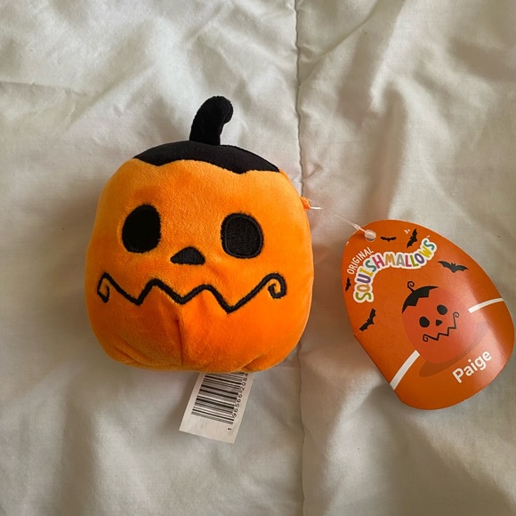 2 Mini Original Halloween Squishmallows 🎃🐺 - Picture 7 of 9
